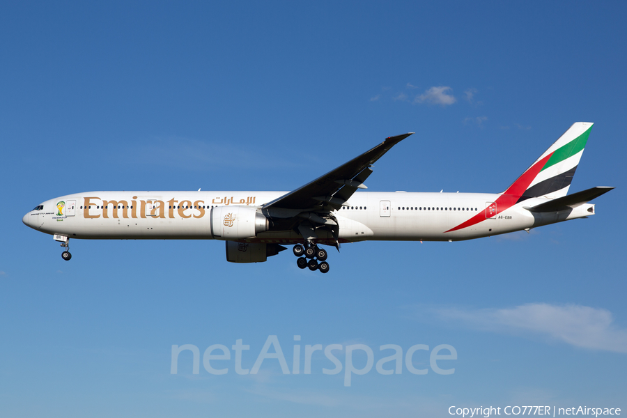 Emirates Boeing 777-31H(ER) (A6-EBR) | Photo 52387