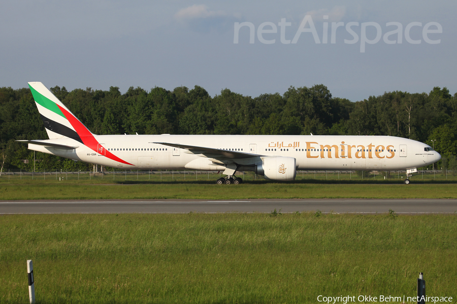 Emirates Boeing 777-31H(ER) (A6-EBR) | Photo 72308