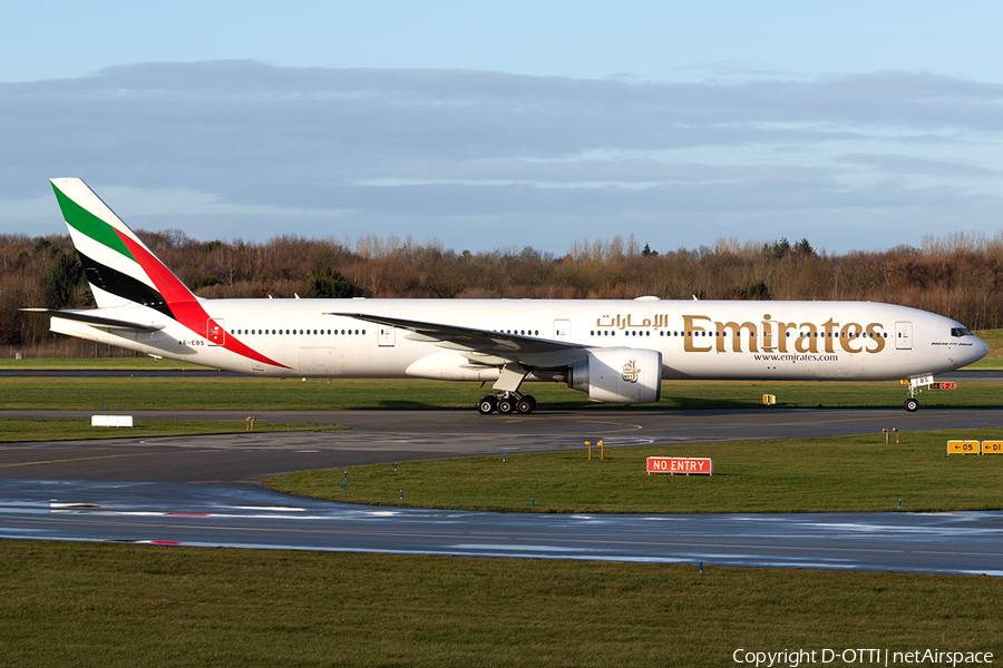 Emirates Boeing 777-31H(ER) (A6-EBS) | Photo 201597