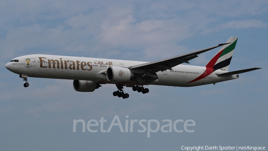 Emirates Boeing 777-31H(ER) (A6-EBT) | Photo 218893