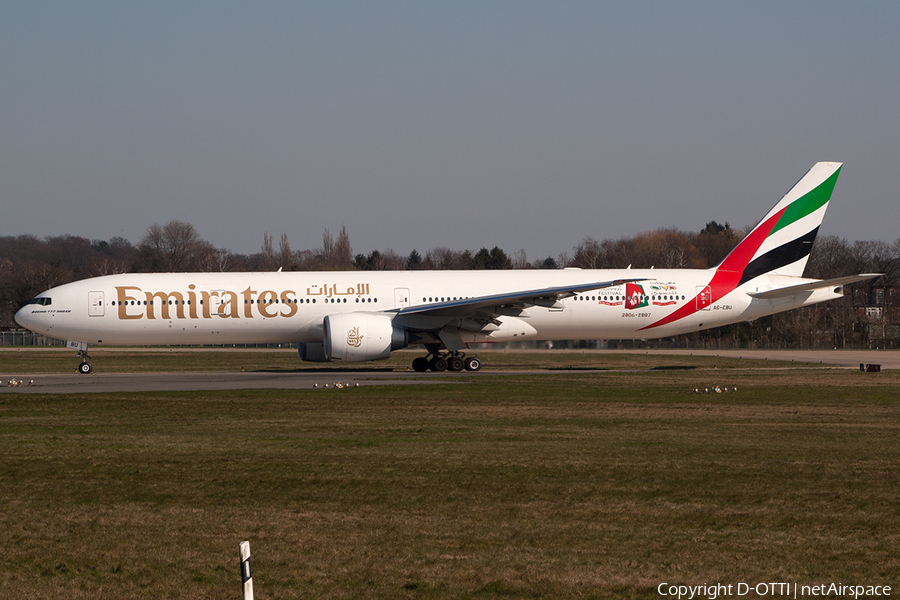 Emirates Boeing 777-31H(ER) (A6-EBU) | Photo 196592