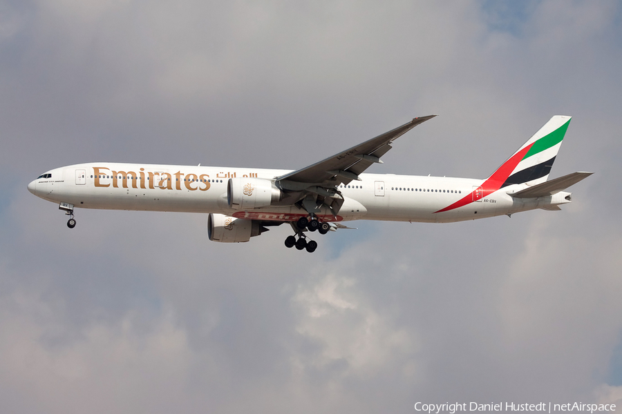 Emirates Boeing 777-31H(ER) (A6-EBV) | Photo 620330