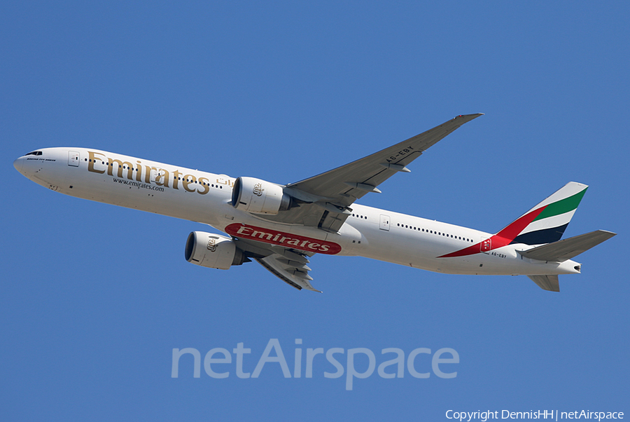Emirates Boeing 777-31H(ER) (A6-EBY) | Photo 446409