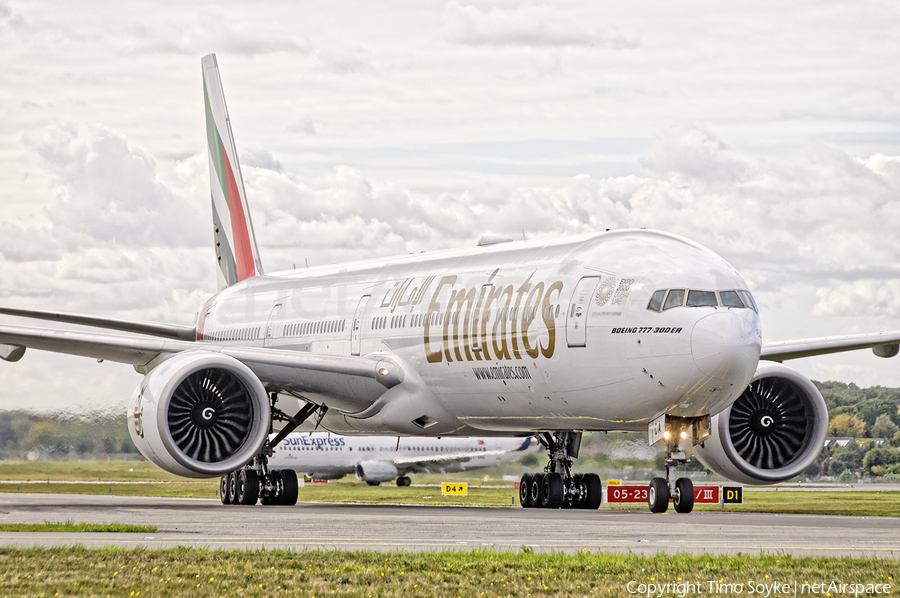 Emirates Boeing 777-36N(ER) (A6-ECA) | Photo 267784