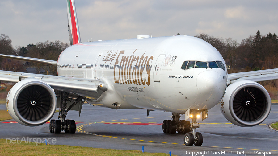 Emirates Boeing 777-36N(ER) (A6-ECA) | Photo 424598