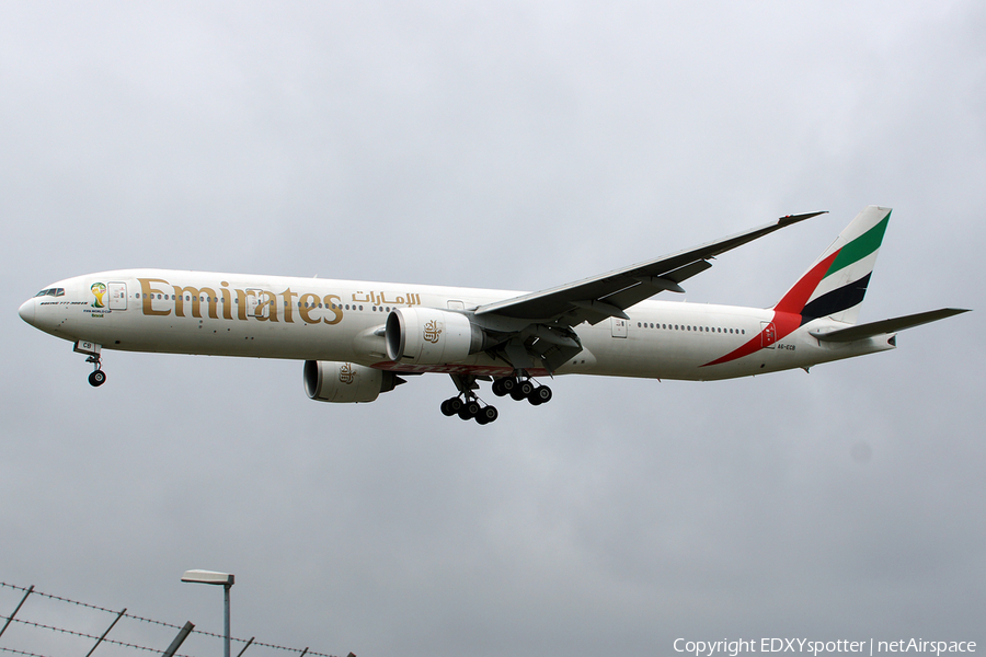 Emirates Boeing 777-31H(ER) (A6-ECB) | Photo 322151