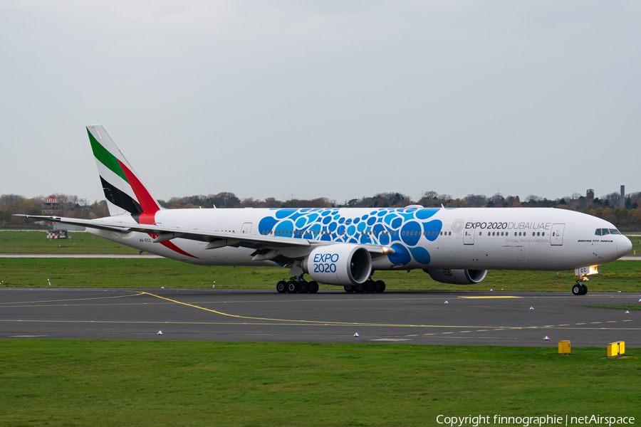 Emirates Boeing 777-36N(ER) (A6-ECC) | Photo 425523