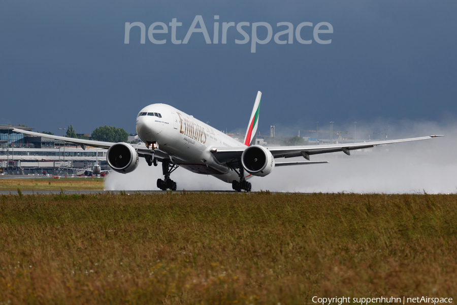 Emirates Boeing 777-36N(ER) (A6-ECD) | Photo 170356