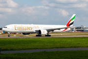 Emirates Boeing 777-31H(ER) (A6-ECE) at  Hamburg - Fuhlsbuettel (Helmut Schmidt), Germany