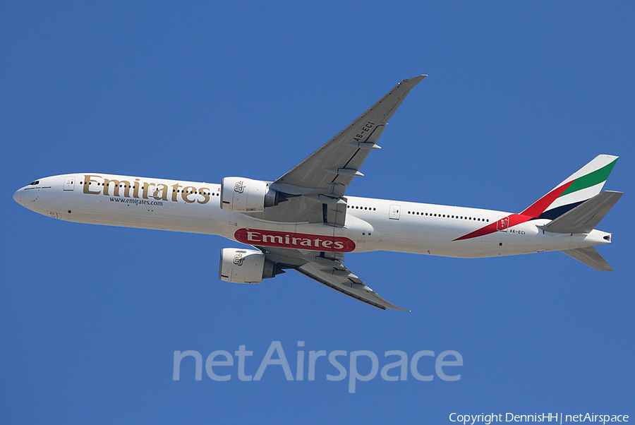 Emirates Boeing 777-31H(ER) (A6-ECI) | Photo 446419