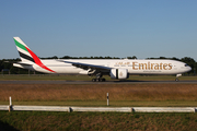 Emirates Boeing 777-31H(ER) (A6-ECI) at  Hamburg - Fuhlsbuettel (Helmut Schmidt), Germany