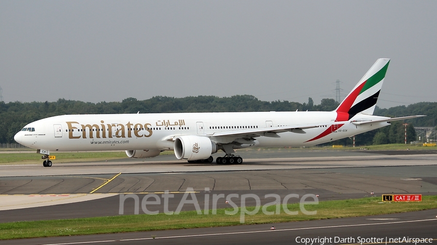 Emirates Boeing 777-31H(ER) (A6-ECK) | Photo 206761