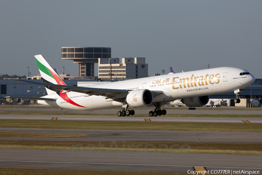 Emirates Boeing 777-31H(ER) (A6-ECK) | Photo 47389