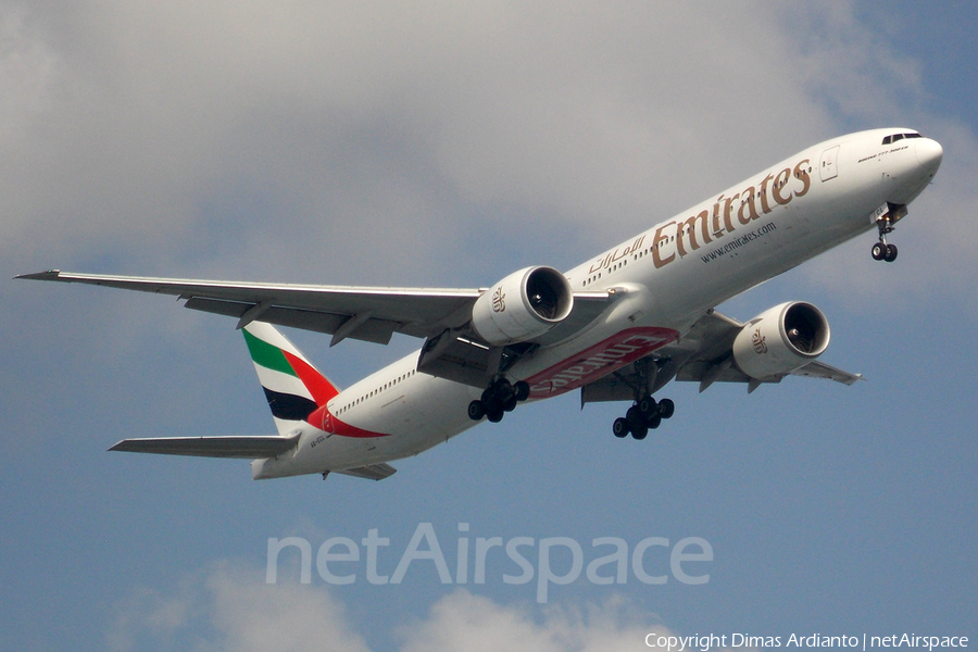 Emirates Boeing 777-36N(ER) (A6-ECL) | Photo 78683