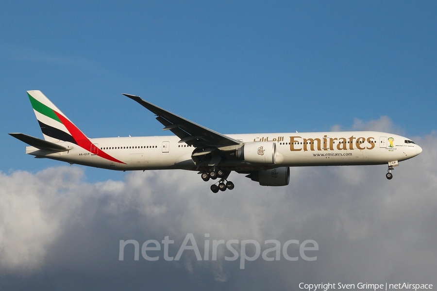 Emirates Boeing 777-36N(ER) (A6-ECP) | Photo 47322