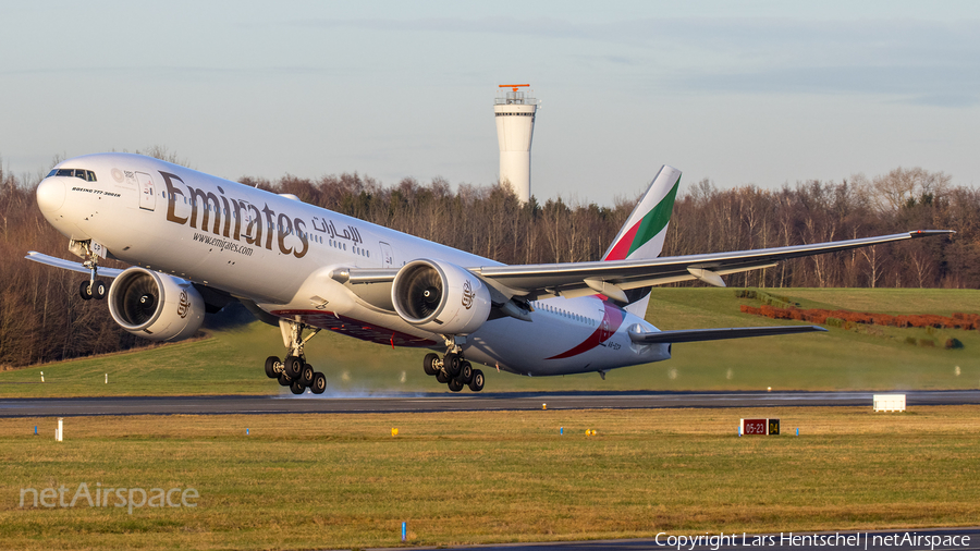 Emirates Boeing 777-36N(ER) (A6-ECP) | Photo 416359