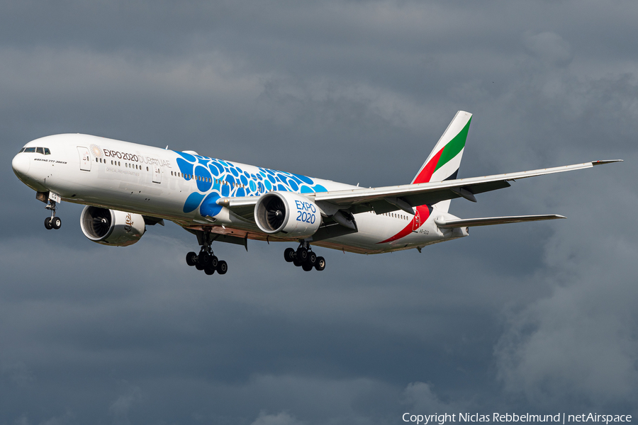 Emirates Boeing 777-36N(ER) (A6-ECQ) | Photo 351760