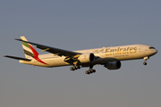 Emirates Boeing 777-31H(ER) (A6-ECR) at  Hamburg - Fuhlsbuettel (Helmut Schmidt), Germany