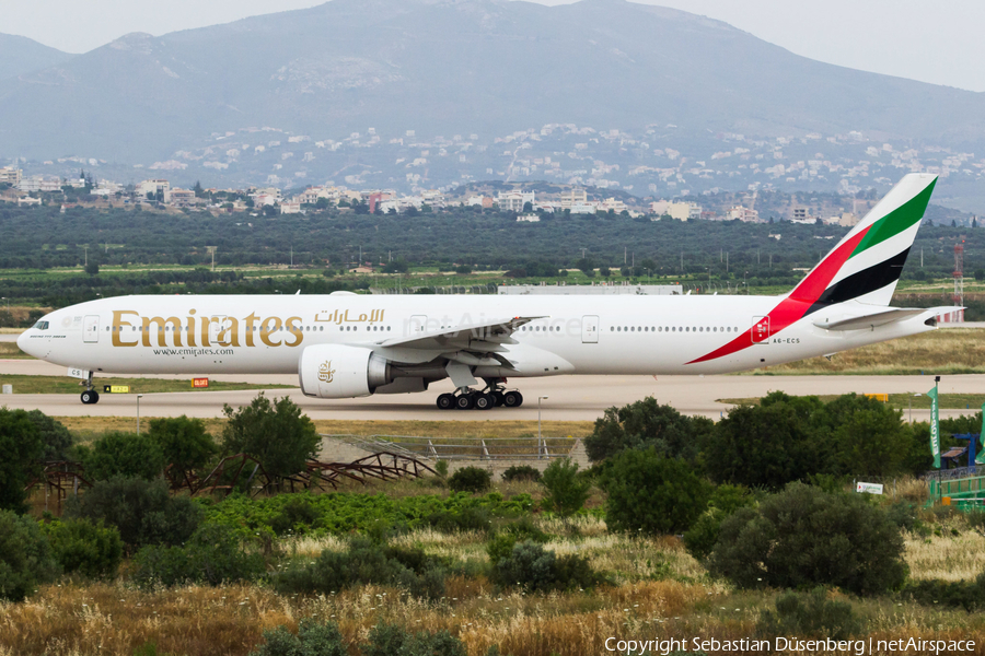 Emirates Boeing 777-31H(ER) (A6-ECS) | Photo 257248