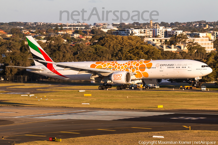 Emirates Boeing 777-31H(ER) (A6-ECU) | Photo 390976