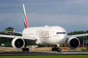 Emirates Boeing 777-31H(ER) (A6-ECV) at  Denpasar/Bali - Ngurah Rai International, Indonesia