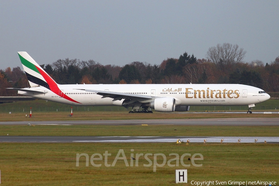 Emirates Boeing 777-31H(ER) (A6-ECY) | Photo 34734