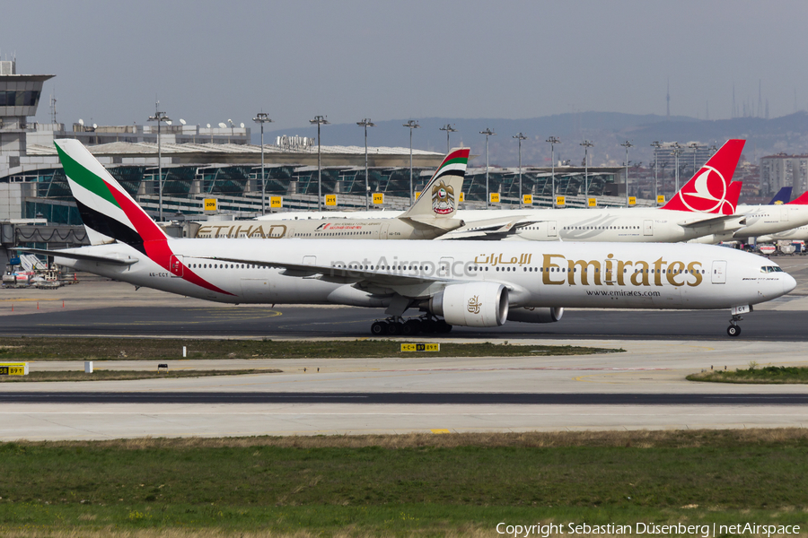 Emirates Boeing 777-31H(ER) (A6-ECY) | Photo 171119