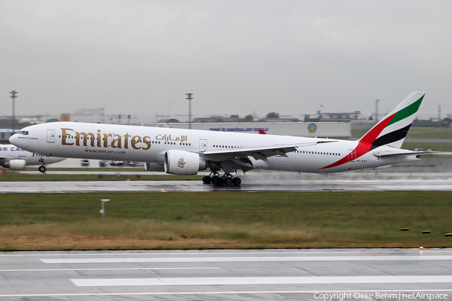 Emirates Boeing 777-31H(ER) (A6-ECY) | Photo 95272