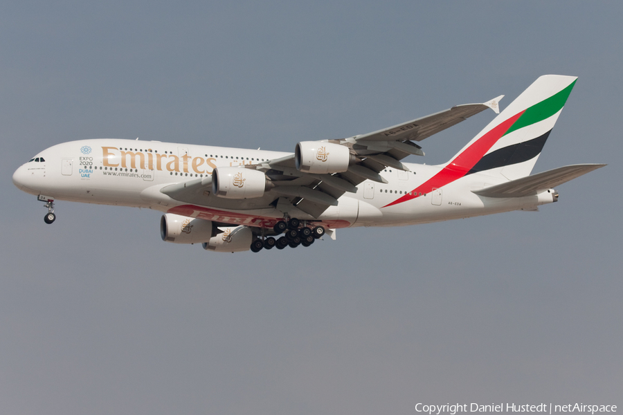Emirates Airbus A380-861 (A6-EDA) | Photo 415594