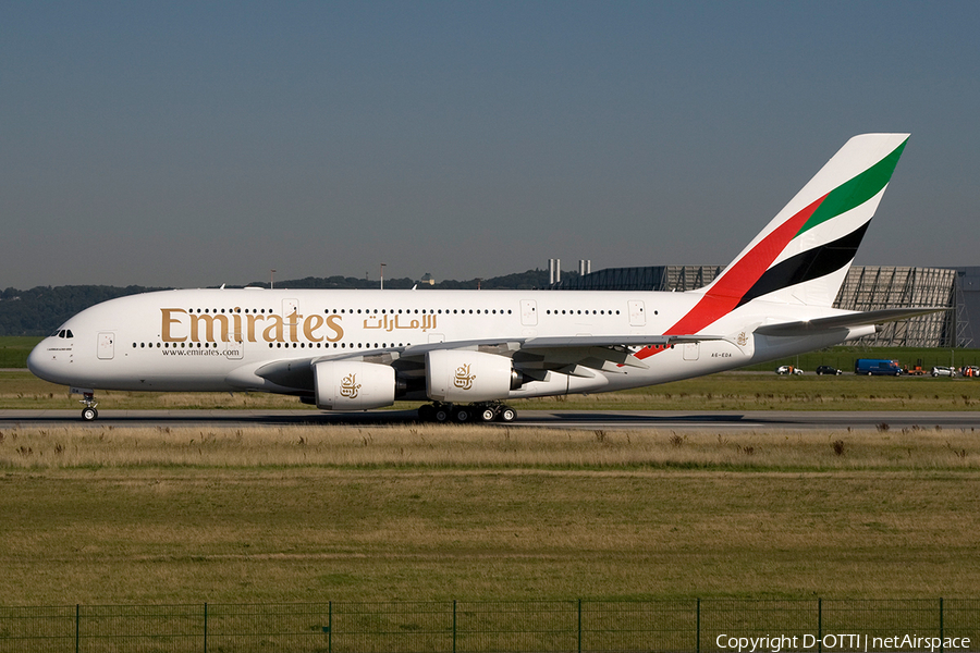 Emirates Airbus A380-861 (A6-EDA) | Photo 267621
