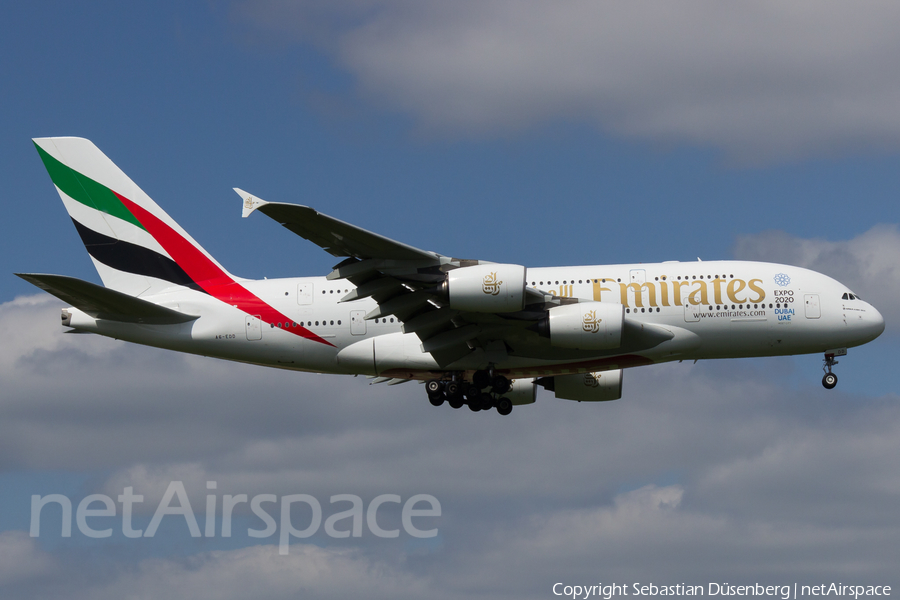 Emirates Airbus A380-861 (A6-EDD) | Photo 124462