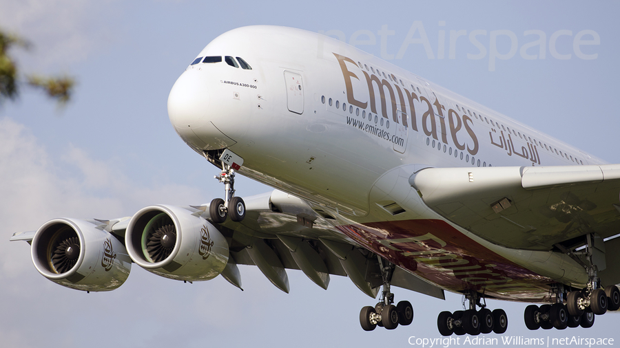 Emirates Airbus A380-861 (A6-EDE) | Photo 11793