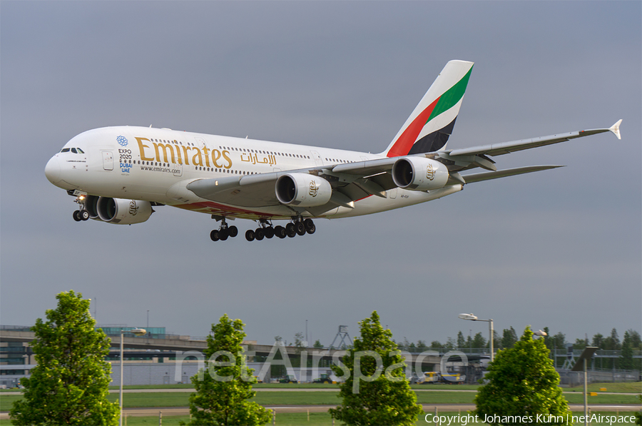 Emirates Airbus A380-861 (A6-EDF) | Photo 240073