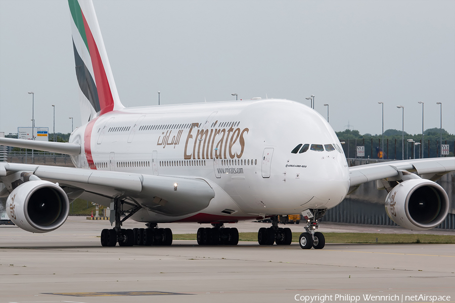 Emirates Airbus A380-861 (A6-EDG) | Photo 195081