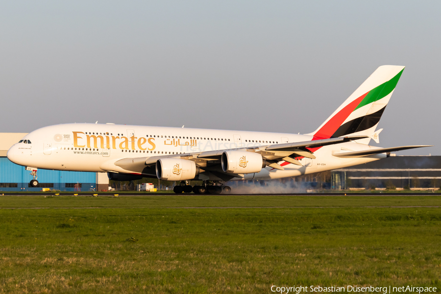 Emirates Airbus A380-861 (A6-EDH) | Photo 320120