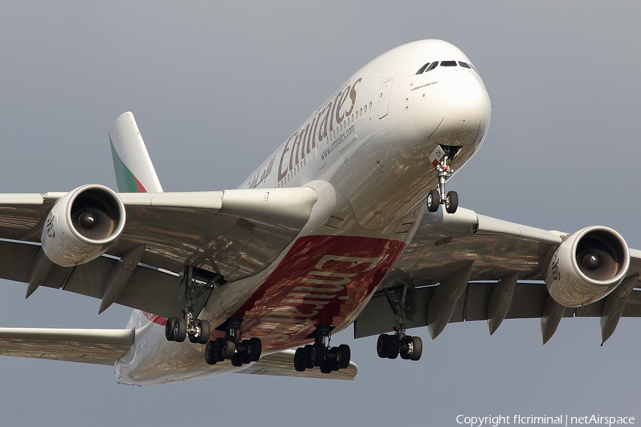 Emirates Airbus A380-861 (A6-EDH) | Photo 8071