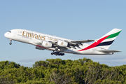 Emirates Airbus A380-861 (A6-EDJ) at  Barcelona - El Prat, Spain