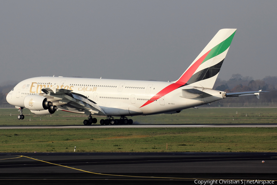 Emirates Airbus A380-861 (A6-EDJ) | Photo 362217