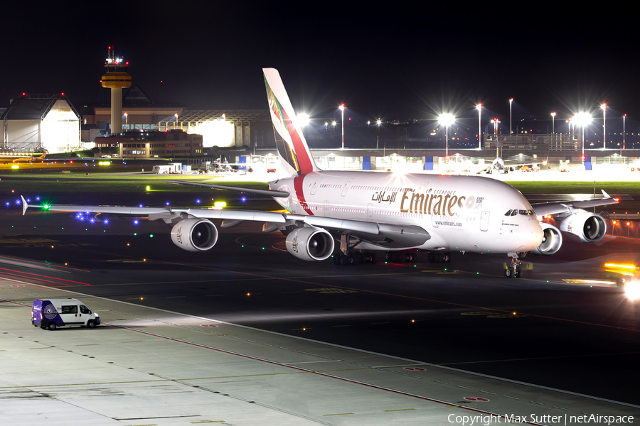 Emirates Airbus A380-861 (A6-EDK) | Photo 430884