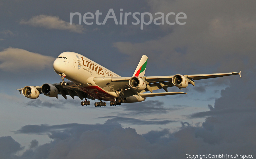 Emirates Airbus A380-861 (A6-EDK) | Photo 142829