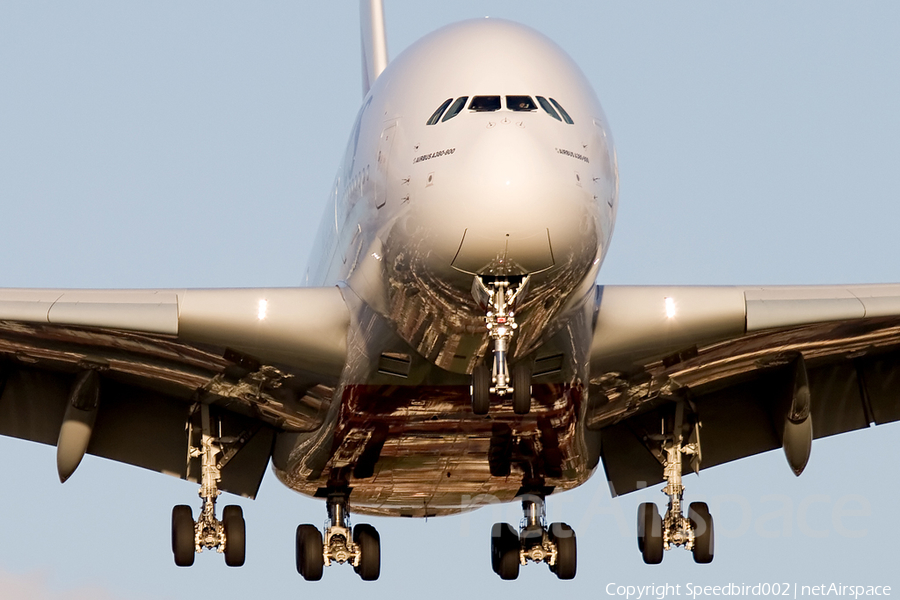 Emirates Airbus A380-861 (A6-EDK) | Photo 24052