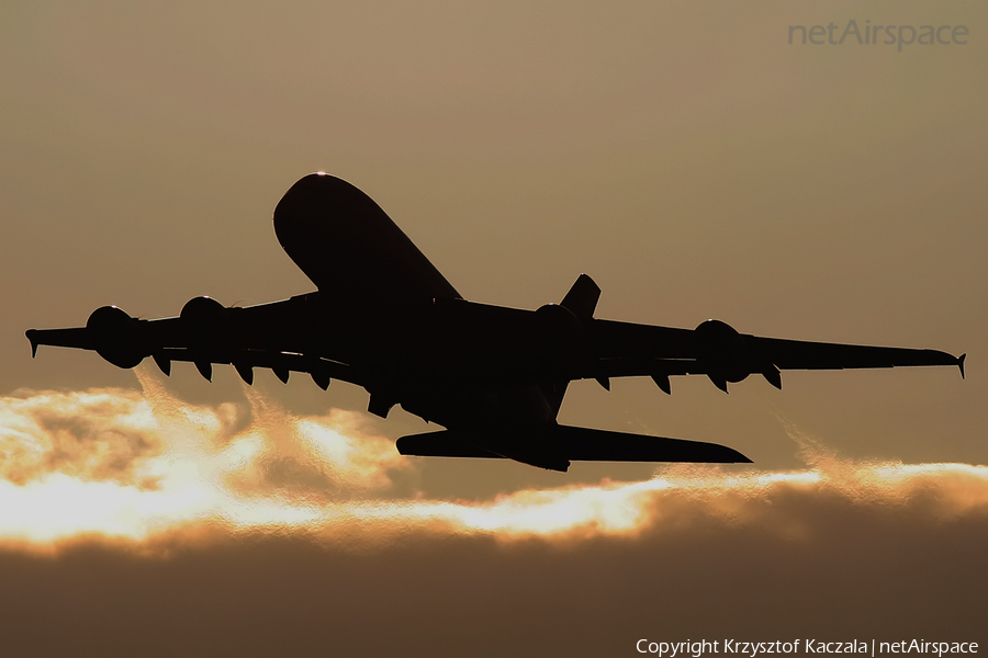 Emirates Airbus A380-861 (A6-EDK) | Photo 24409