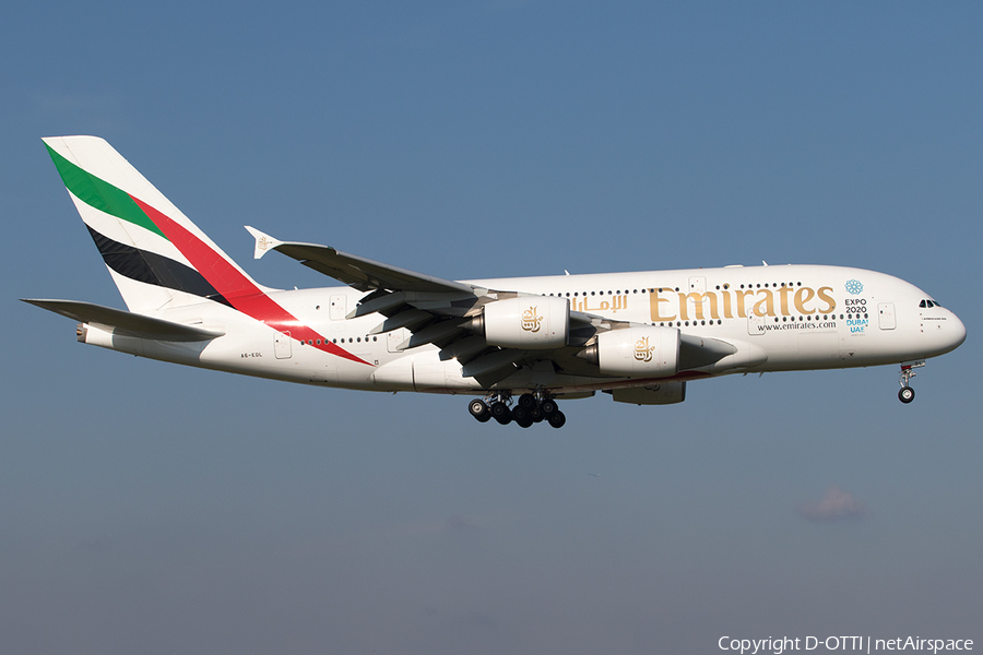 Emirates Airbus A380-861 (A6-EDL) | Photo 527207