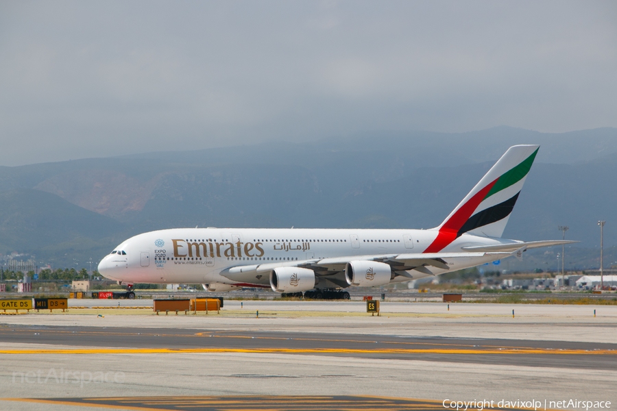 Emirates Airbus A380-861 (A6-EDL) | Photo 365604