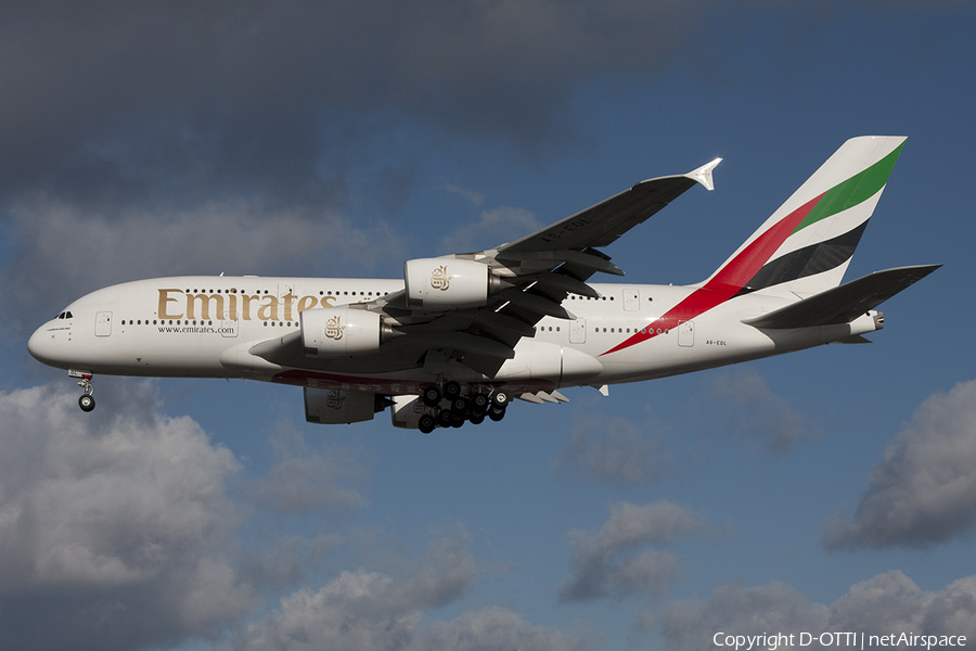 Emirates Airbus A380-861 (A6-EDL) | Photo 375824