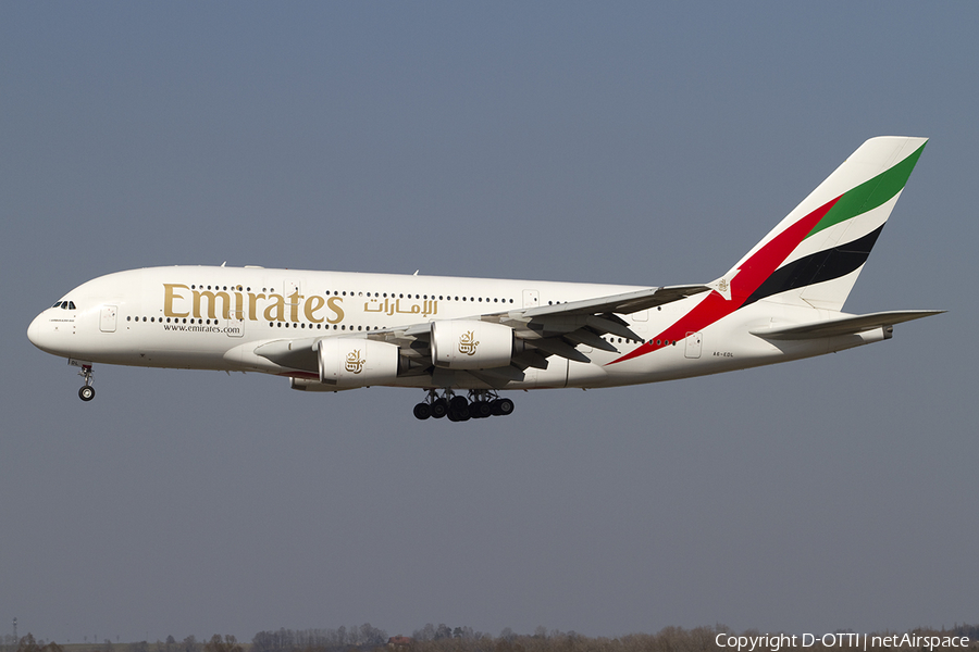 Emirates Airbus A380-861 (A6-EDL) | Photo 379252