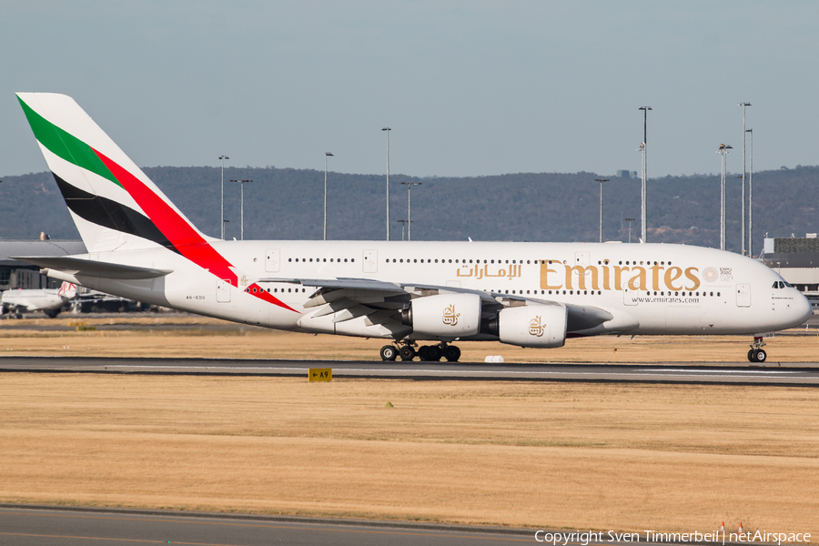 Emirates Airbus A380-861 (A6-EDO) | Photo 285970