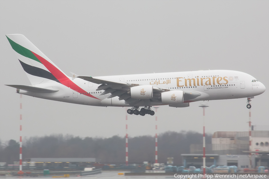 Emirates Airbus A380-861 (A6-EDP) | Photo 253012