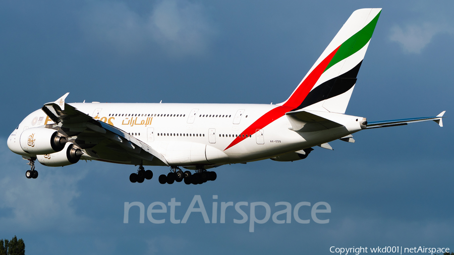 Emirates Airbus A380-861 (A6-EDQ) | Photo 359376