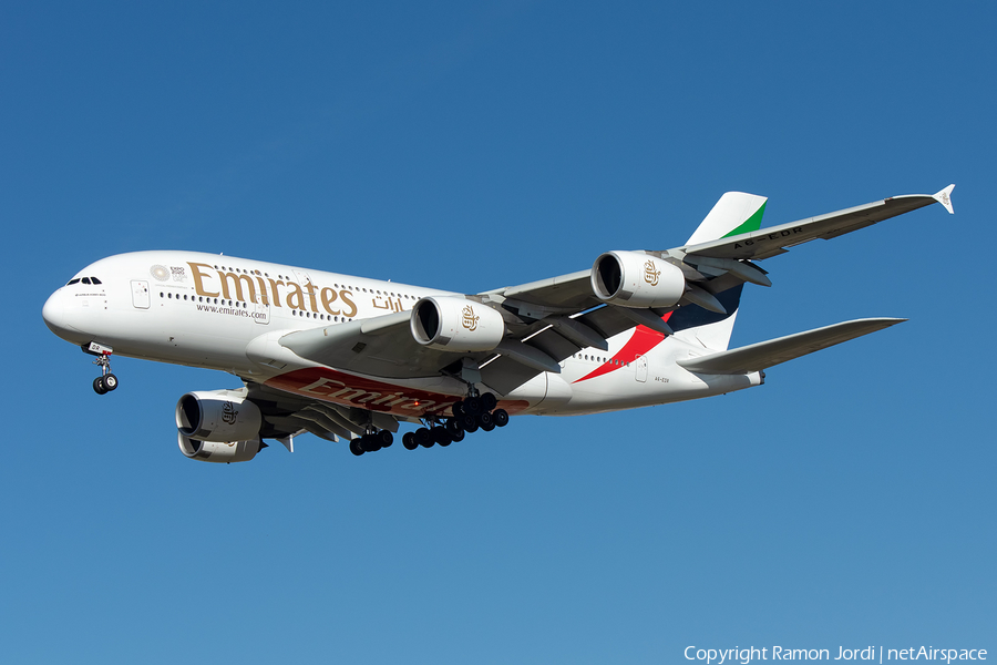 Emirates Airbus A380-841 (A6-EDR) | Photo 362690